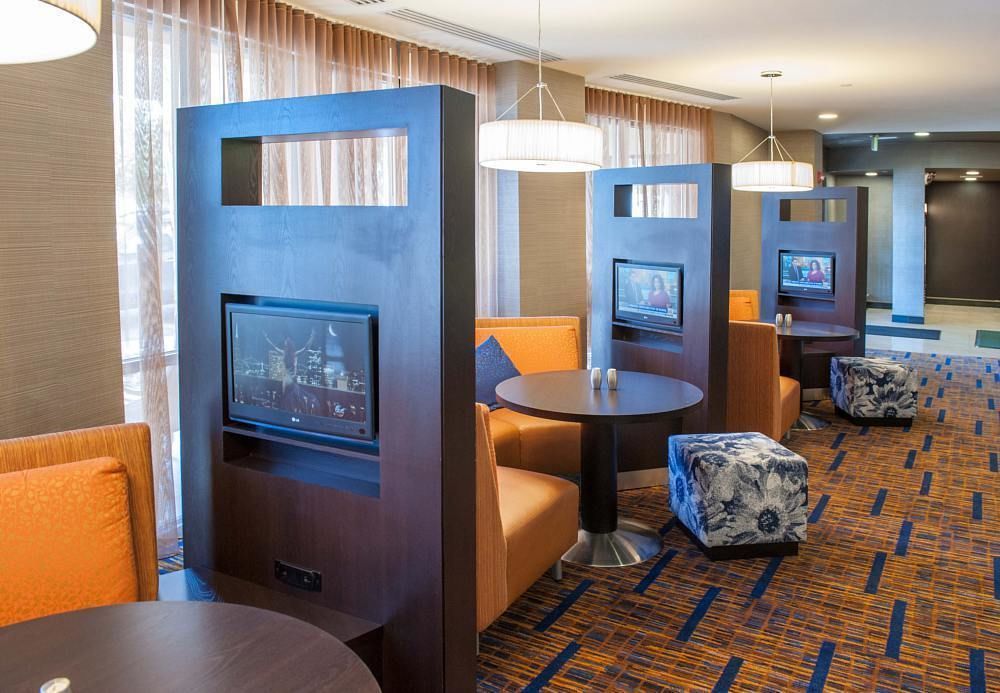 Hotel Courtyard By Marriott Pensacola Downtown Extérieur photo